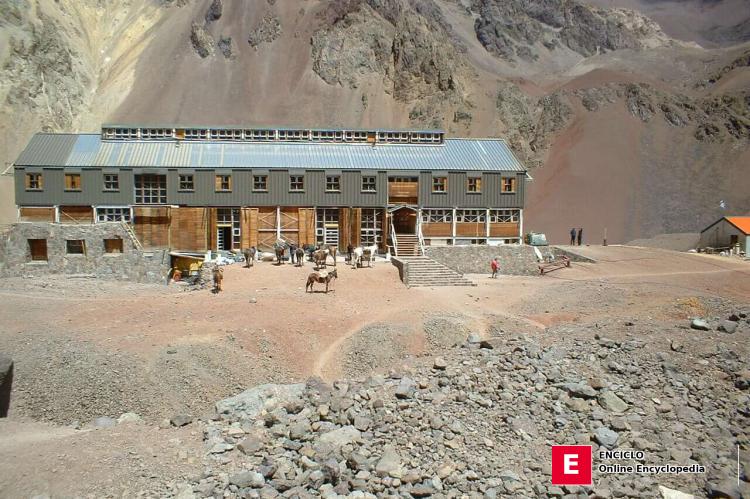 Hotel Plaza de Mulas, Aconcagua, Argentina