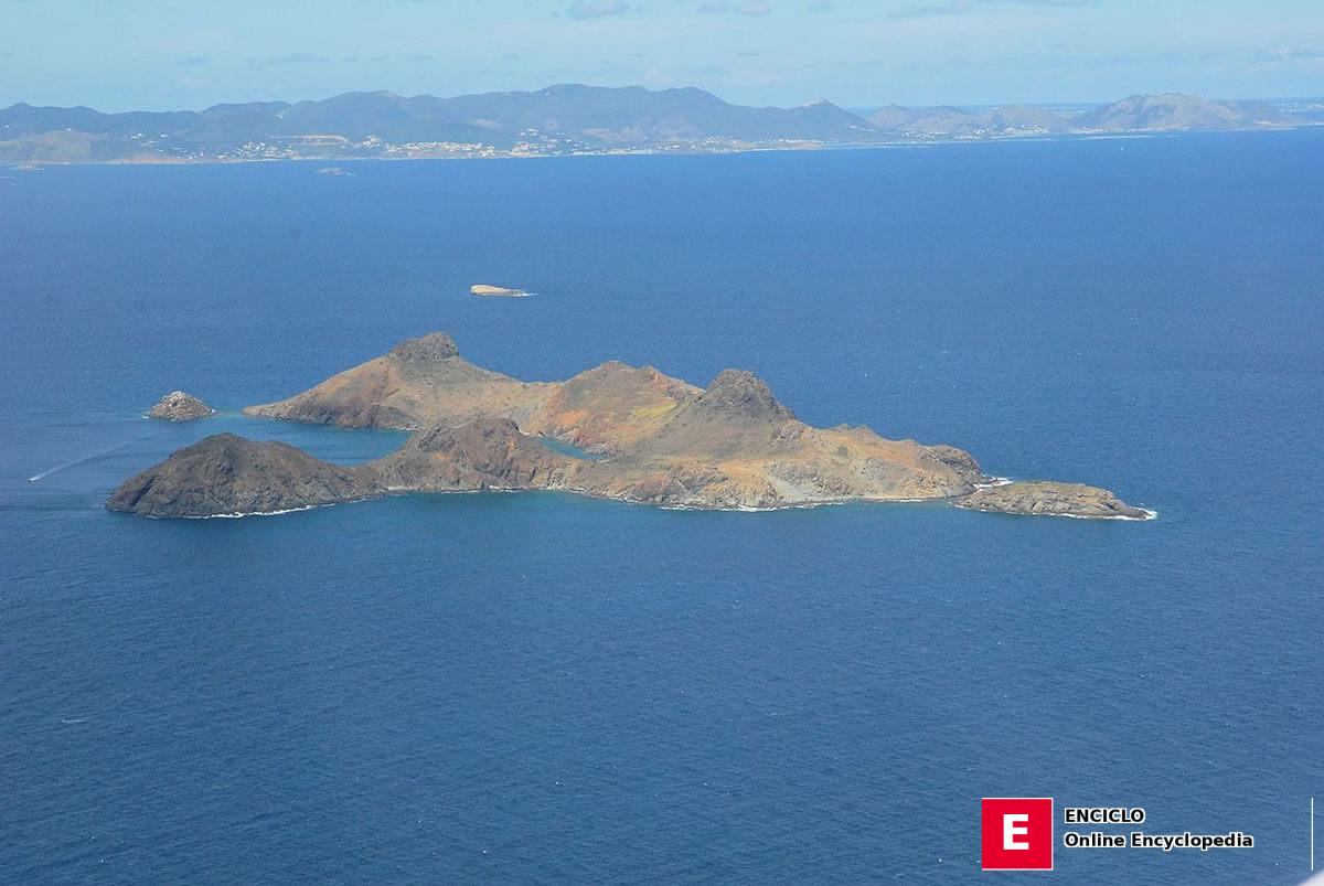 Isla Fourchue, San Bartolomé