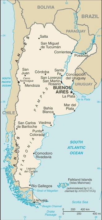 Mapa de Argentina que muestra las principales ciudades, así como partes de los países circundantes y el Océano Atlántico Sur.